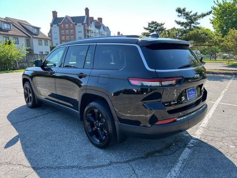 Used 2021 Jeep Grand Cherokee L Limited w/ MOPAR Finishing Package AWD/4WD image 7