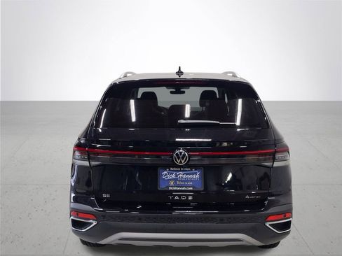 New 2026 Volkswagen Taos SE AWD/4WD image 11