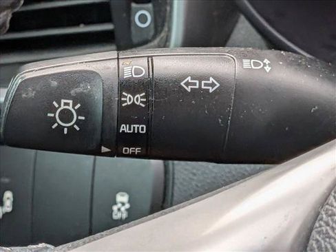 Used 2019 Kia Sorento S FWD image 16