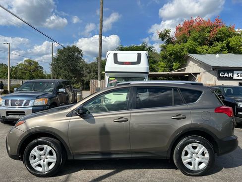 Used 2015 Toyota RAV4 LE FWD image 8