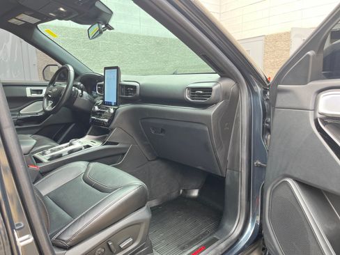 Used 2022 Ford Explorer ST w/ Equipment Group 401A AWD/4WD image 28