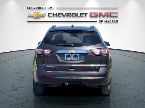 Used 2017 Chevrolet Traverse LT AWD/4WD image 4