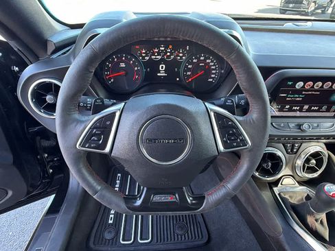 Used 2018 Chevrolet Camaro ZL1 RWD image 18