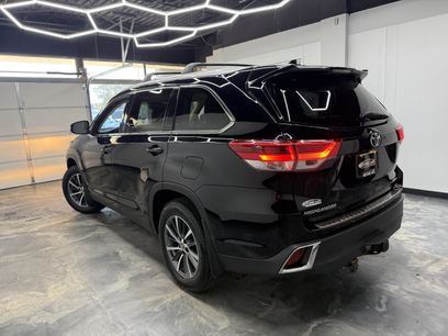 Used 2019 Toyota Highlander XLE