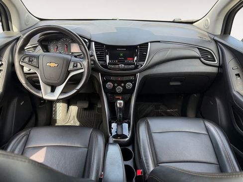 Used 2019 Chevrolet Trax Premier w/ LPO, Protection Package AWD/4WD image 10