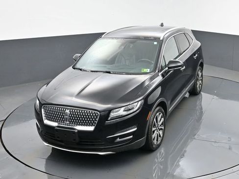Used 2019 Lincoln MKC Reserve w/ MKC Climate Package image 25