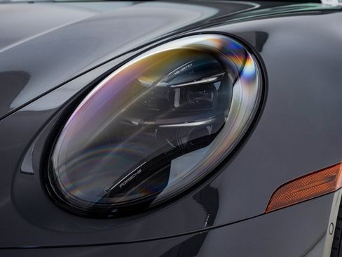 Certified 2025 Porsche 911 Carrera image 7