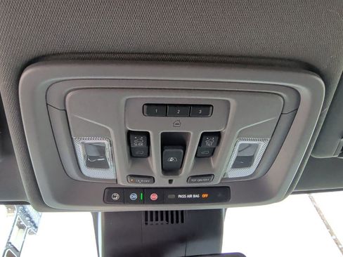 New 2026 GMC Sierra 1500 SLT image 21