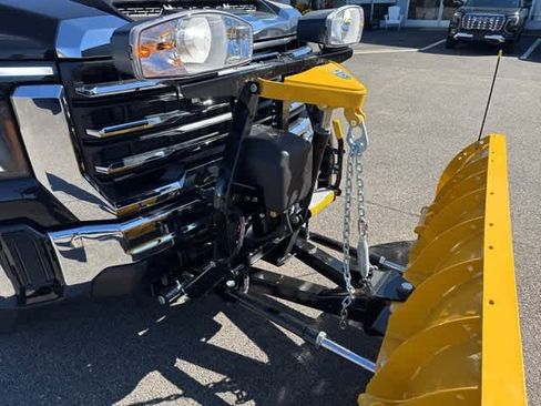 New 2025 GMC Sierra 3500 SLE w/ SLE Convenience Package image 14