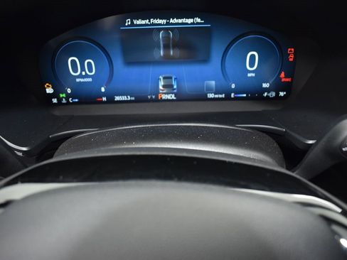 Used 2024 Ford Escape Platinum image 12