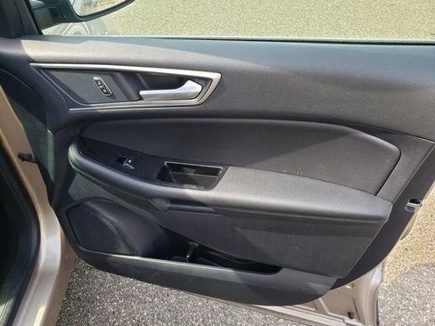 Certified 2020 Ford Edge SEL w/ Convenience Package image 21