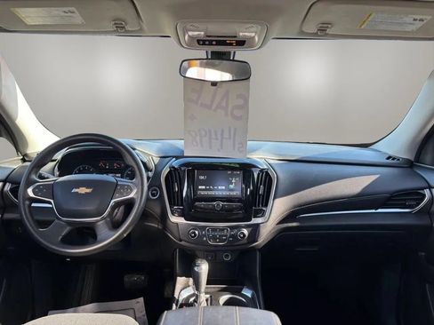 Used 2019 Chevrolet Traverse LS AWD/4WD image 9