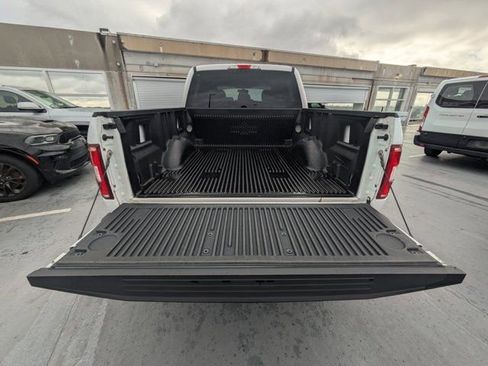 Used 2018 Ford F150 XLT w/ Trailer Tow Package image 11