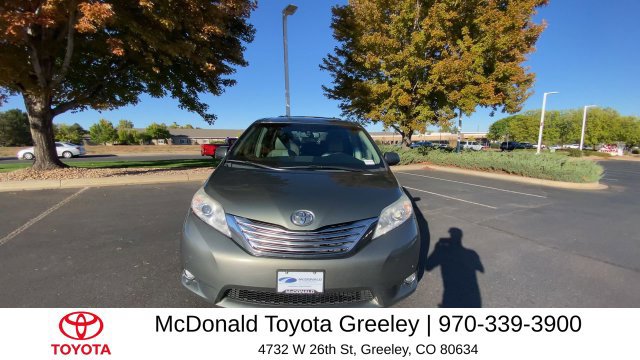 Used 2011 Toyota Sienna Limited w/ Premium Pkg AWD/4WD image 3