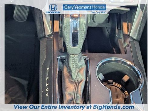Used 2018 Ford Explorer Limited image 22