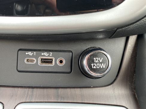 Used 2020 Nissan Murano Platinum w/ Cargo Package AWD/4WD image 36