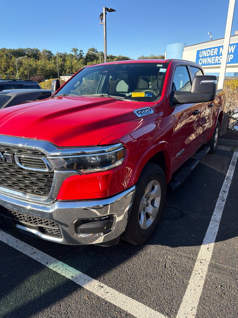 Used 2025 RAM 1500 Big Horn AWD/4WD image 2