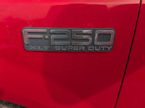 Used 2004 Ford F250 XLT AWD/4WD image 5