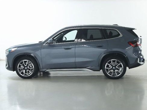 Used 2025 BMW X1 xDrive28i AWD/4WD image 43