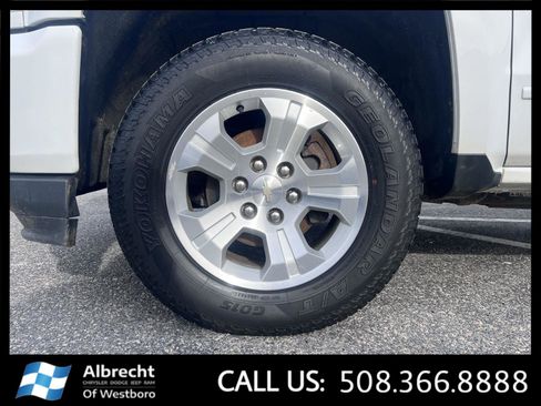Used 2019 Chevrolet Silverado 1500 LT w/ All Star Edition image 28