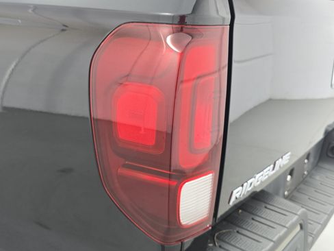 Used 2019 Honda Ridgeline Black Edition image 34