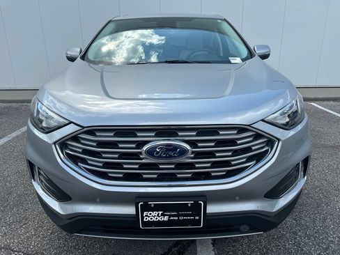 Used 2022 Ford Edge Titanium AWD/4WD image 11