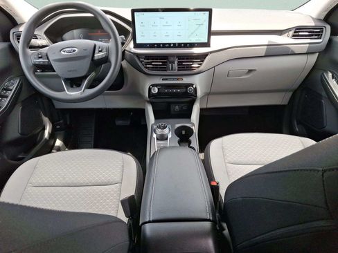 Used 2025 Ford Escape Active w/ Tech Pack #1 FWD image 32