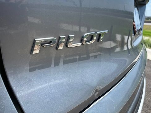 Used 2019 Honda Pilot EX-L image 8