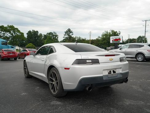 Used 2015 Chevrolet Camaro LT RWD image 4