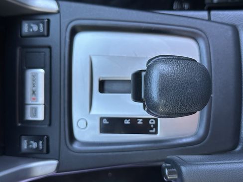 Used 2015 Subaru Forester 2.5i Limited image 38