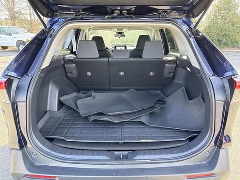 Used 2024 Toyota RAV4 XLE image 12