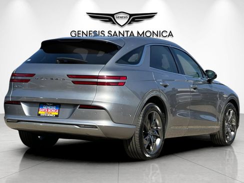 Used 2025 Genesis Electrified GV70 AWD/4WD image 5