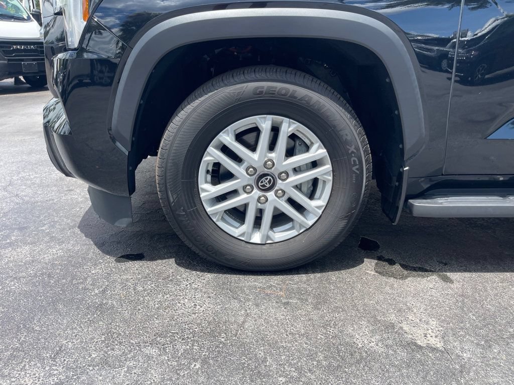 Used 2025 Toyota Sequoia SR5 AWD/4WD image 9