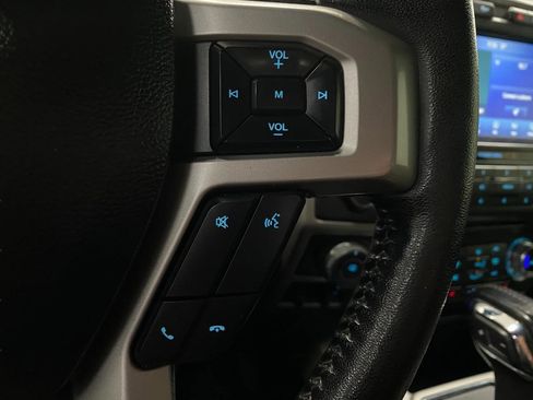 Used 2018 Ford F150 Lariat w/ Equipment Group 502A Luxury image 17