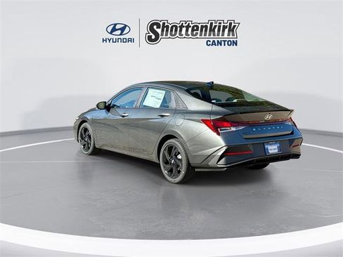 New 2026 Hyundai Elantra Sport image 6