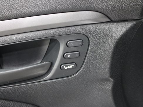 Used 2023 Honda Passport EX-L image 9