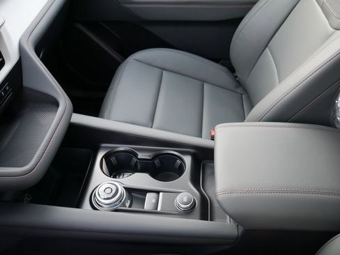 New 2026 Ford Explorer Active w/ Active Comfort Package image 24