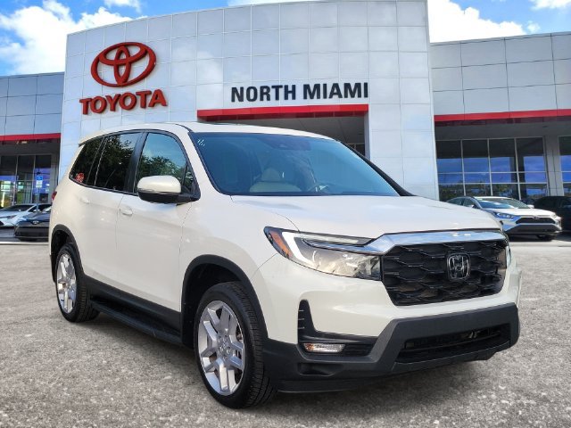 Used 2024 Honda Passport EX-L image 1