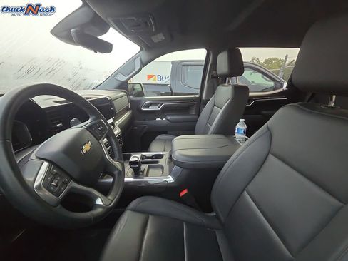 Used 2024 Chevrolet Silverado 1500 LTZ w/ Technology Package AWD/4WD image 9