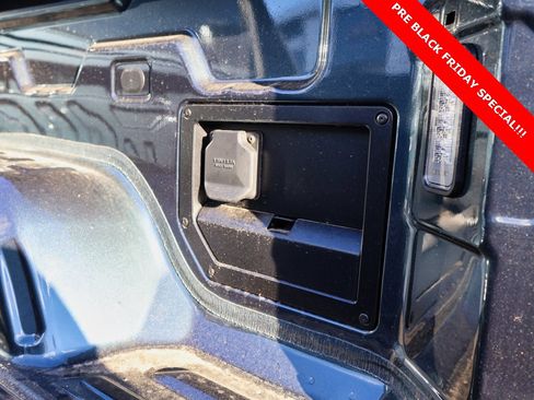 New 2026 GMC Sierra EV Elevation image 12