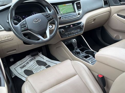 Used 2018 Hyundai Tucson Limited FWD image 25