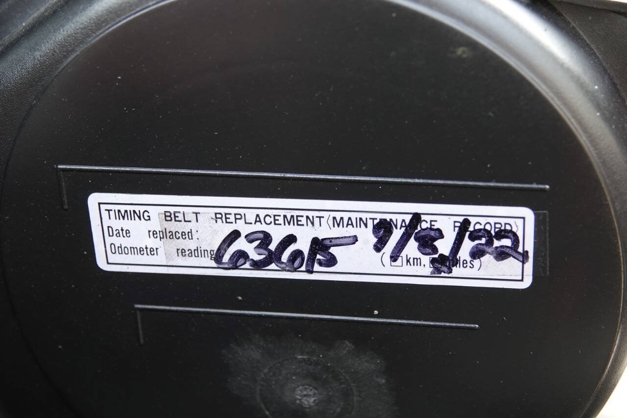 Used 1999 Toyota Avalon XLS FWD image 4