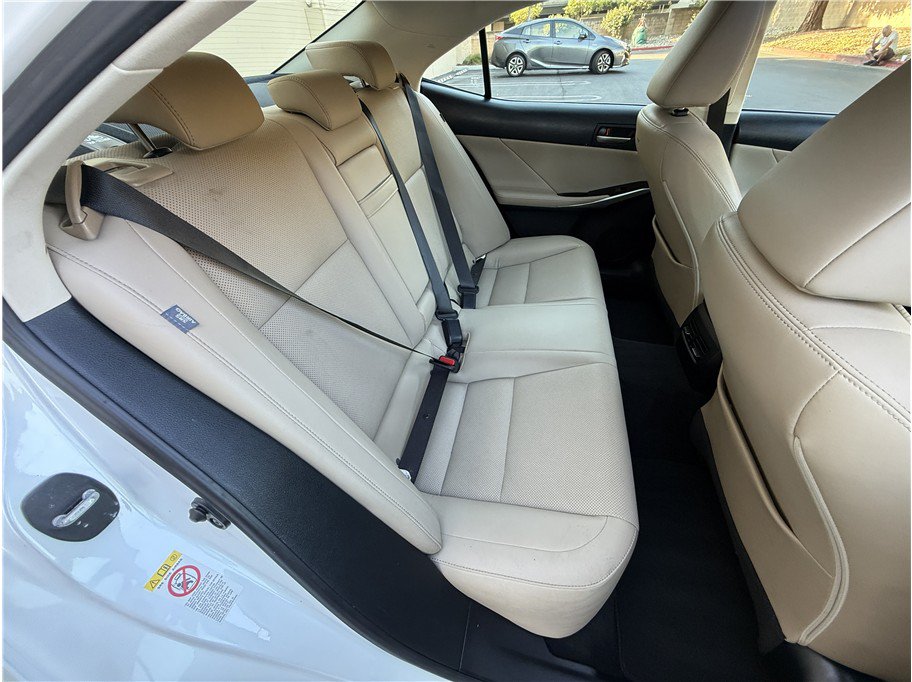 Used 2017 Lexus IS 200t RWD image 24