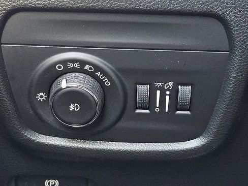 New 2025 Jeep Grand Cherokee L Limited image 14