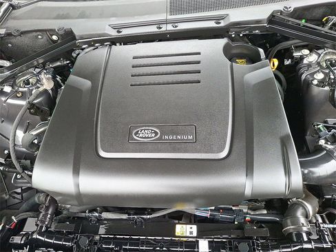 Certified 2025 Land Rover Defender 110 S image 27