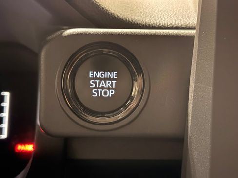 Used 2026 Toyota Tacoma SR5 AWD/4WD image 20