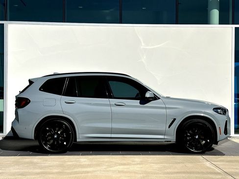 Certified 2023 BMW X3 xDrive30i w/ M Sport Package image 3