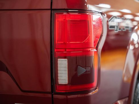 Used 2018 Ford F150 Lariat w/ Heavy-Duty Payload Package image 7