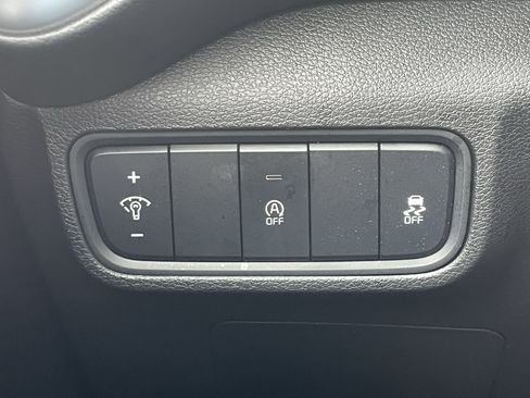 Used 2022 Kia Soul LX FWD image 29