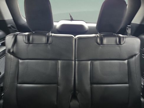 Used 2023 Ford Explorer XLT w/ Equipment Group 202A image 13